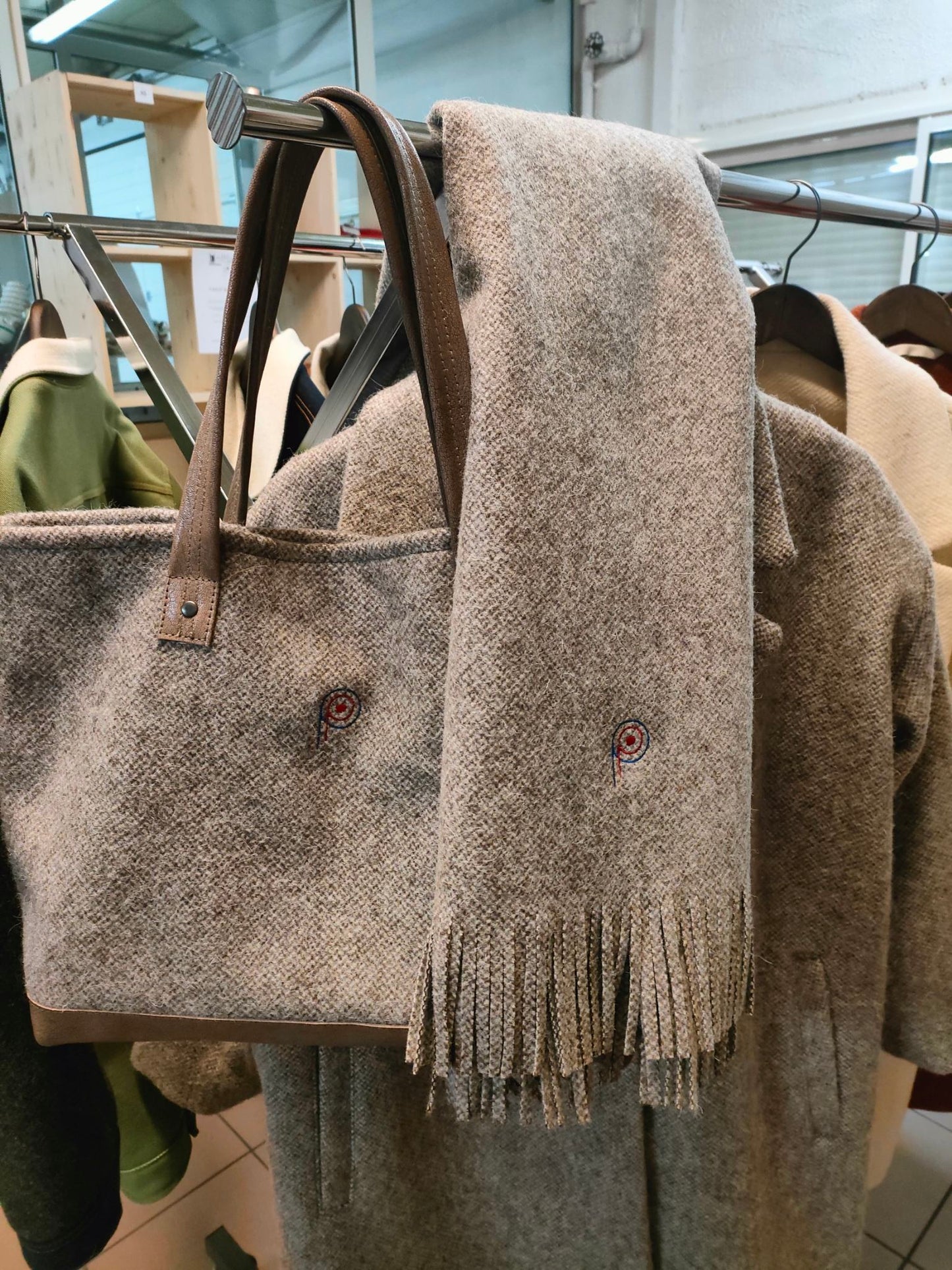 Sac à main laine et cuir gris chiné